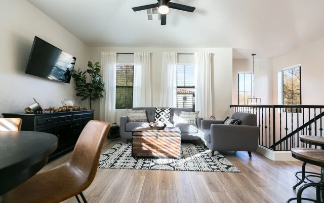 photo 2 of Gilbert Laurel 3 Bedroom Townhouse by RedAwning