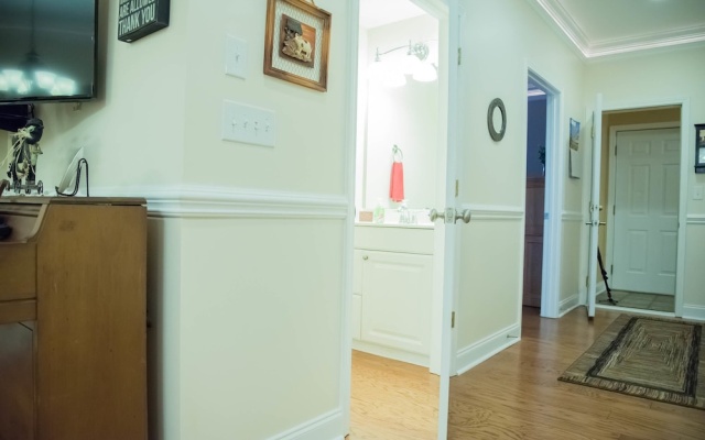 photo 3 of Glassy View Bed & Breakfast