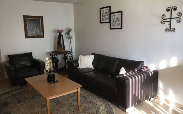 photo 5 of Glendale Apartment