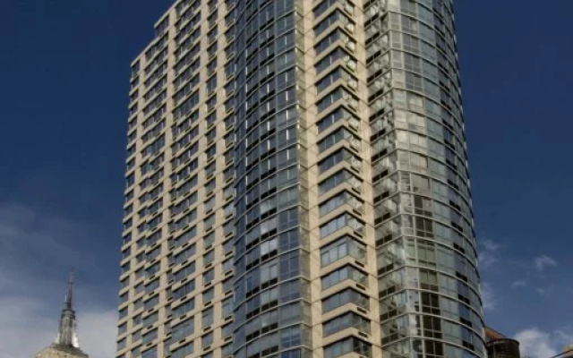 photo 2 of Global Luxury Suites At 800 6th Avenue