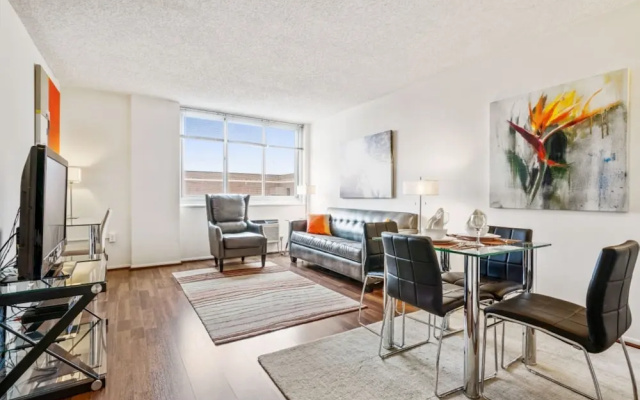 photo 5 of Global Luxury Suites at Locust Street