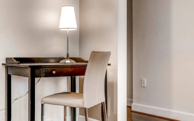 photo 4 of Global Luxury Suites at Main Street