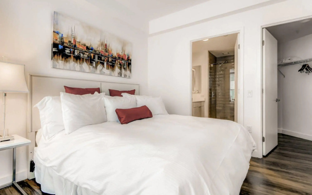 photo 4 of Global Luxury Suites at One Broadway