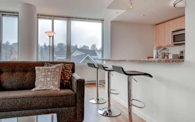 photo 4 of Global Luxury Suites at White Plains