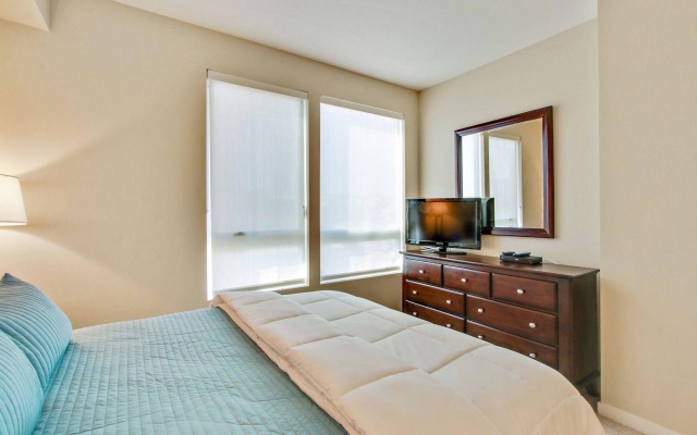 photo 4 of Global Luxury Suites at Wilshire