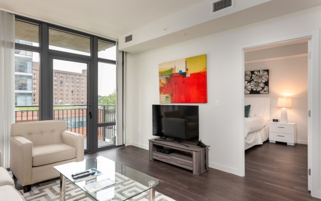 photo 3 of Global Luxury Suites in Ballston