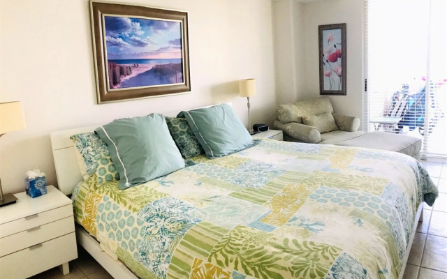 photo 3 of Le Golden Bay 1108 by Go Florida Condo, Sunny Isles
