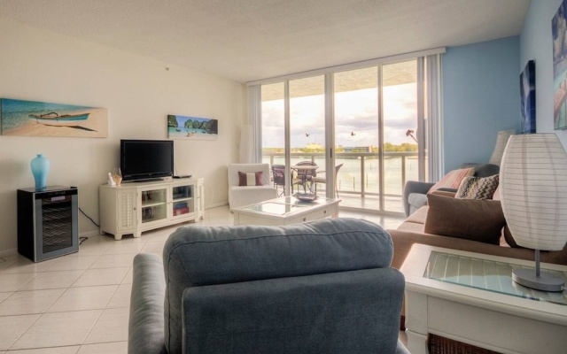 photo 5 of Le Golden Bay 501 by Go Florida Condo, Sunny Isles