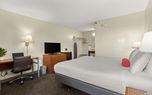 photo 3 of Good Nite Inn Buena Park
