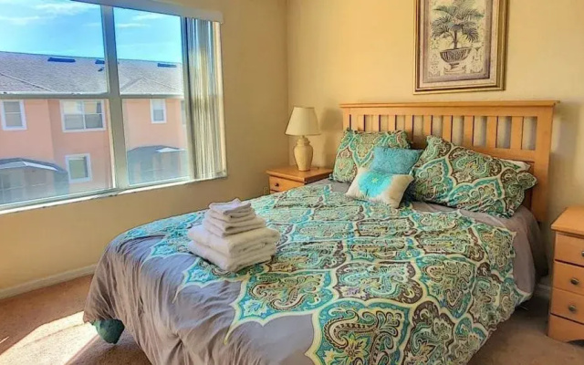photo 4 of Goofy's Grotto - 3 Br townhouse by RedAwning