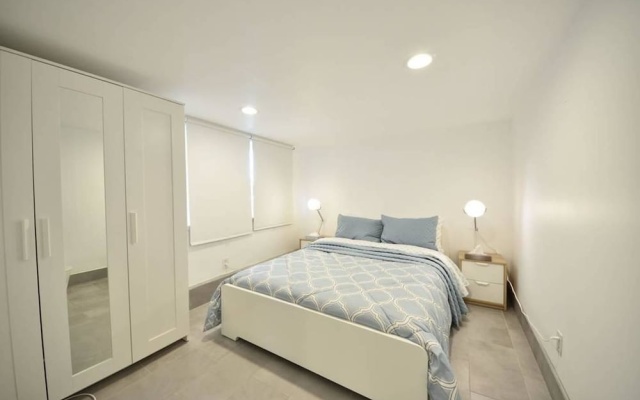 photo 3 of B5 Gorgeous Modern Home in Prime Location With AC and Backyard