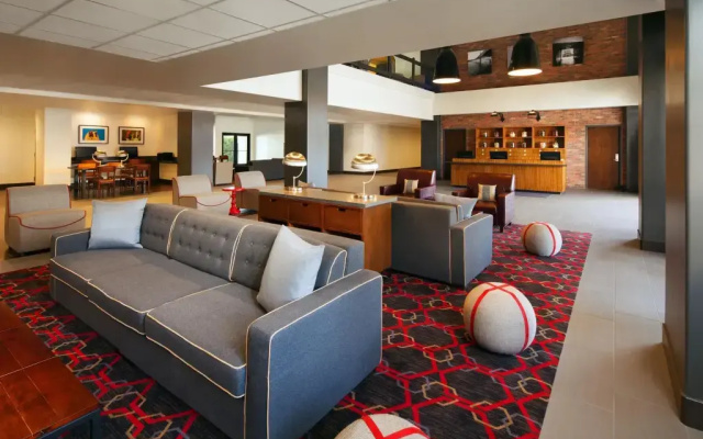photo 3 of Grace Inn Phoenix