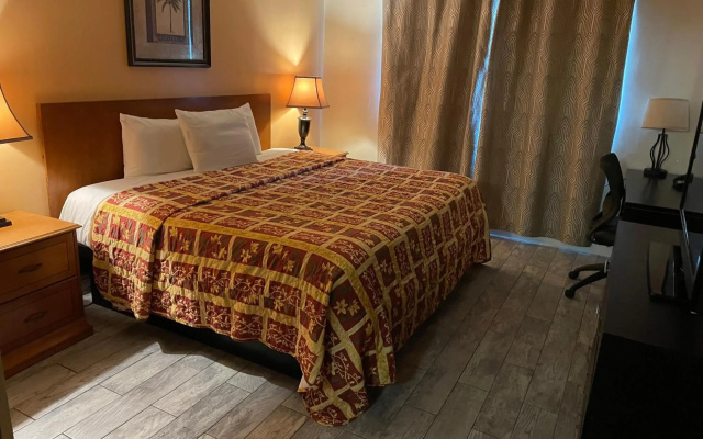 photo 5 of Grand Inn