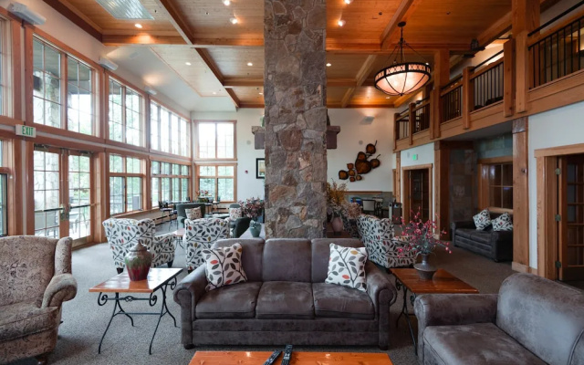 photo 2 of Grand Timber Lodge
