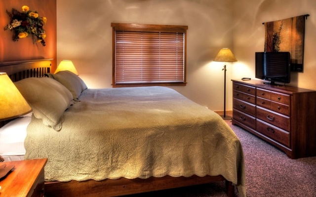 photo 5 of Grand Timber Lodge