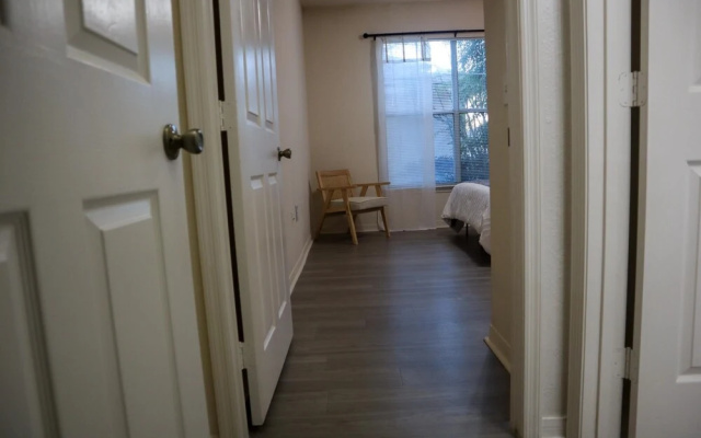 photo 3 of Great location and upgraded apartment!