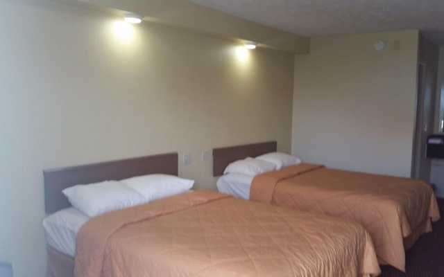 photo 2 of Greenfield Inn