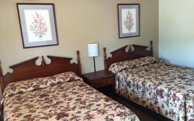 photo 4 of Gretna Motel
