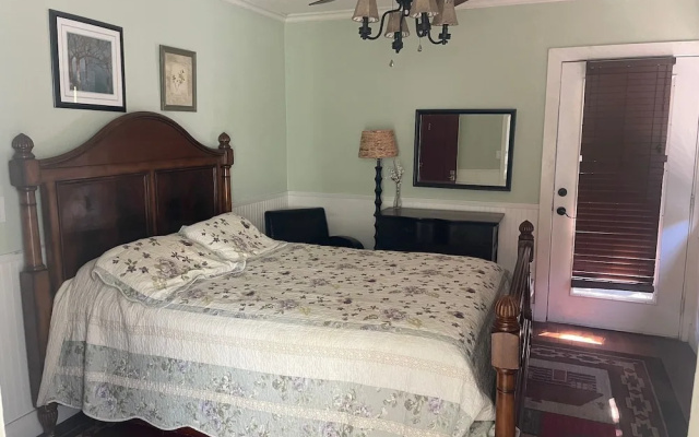 photo 3 of Guerneville Lodge