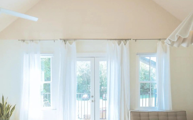 photo 4 of Guest House Raleigh - Adults Only
