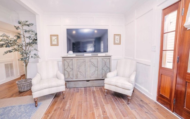 photo 5 of Guesthouse Charleston EAST 42 A & B
