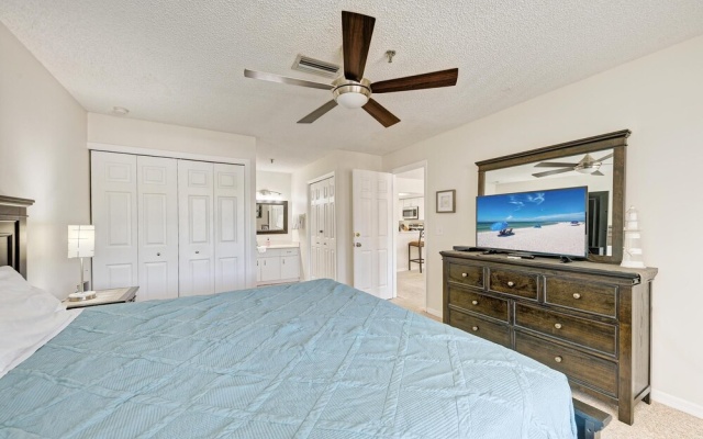 photo 4 of Gulf Breeze Ami-2bd-2ba-condo-private Beach Access-heater Pool-water Views From Every Window