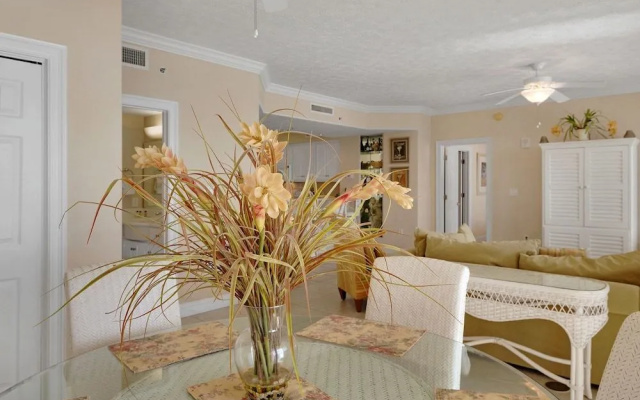 photo 4 of Gorgeous Condo with Breathtaking Ocean View - Unit 0803 by RedAwning