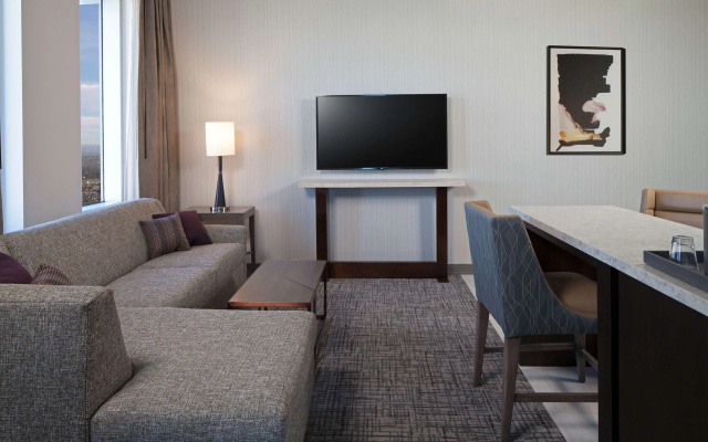 photo 4 of H Hotel Los Angeles, Curio Collection by Hilton