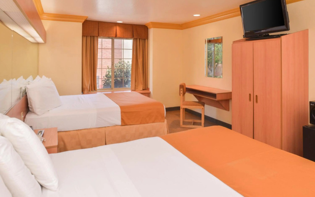 photo 5 of H3 Inn & Suites - LAX Airport - Los Angeles