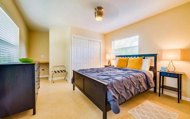 photo 5 of Hainsley Apartments at 1115