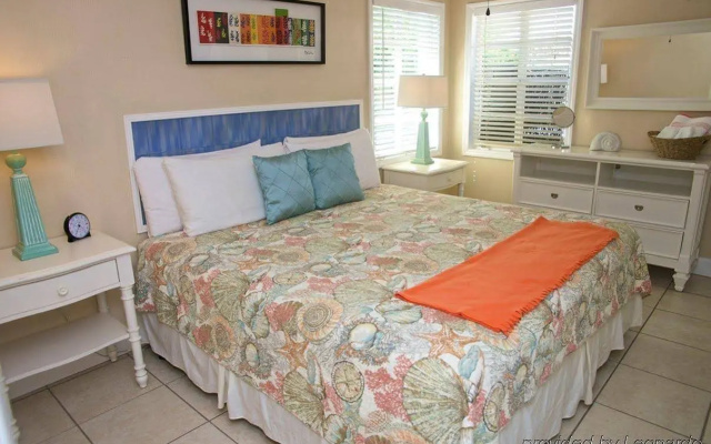 photo 3 of Haley's at The Anna Maria Island Inn