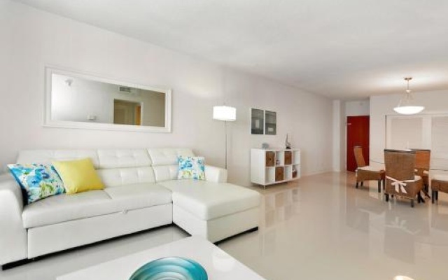 photo 5 of Hallandale 11&E