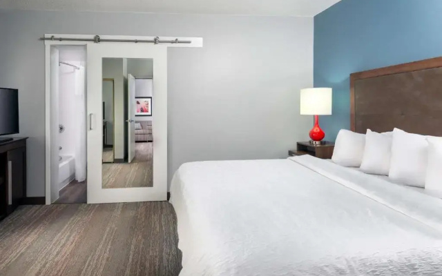 photo 5 of Hampton Inn Charlotte-Uptown