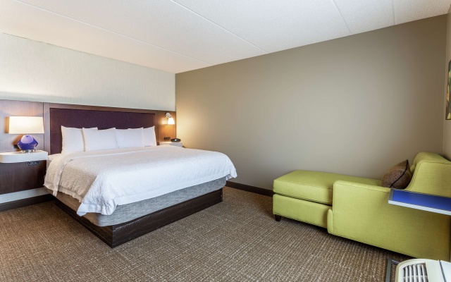 photo 3 of Hampton Inn & Suites Chicago-Libertyville