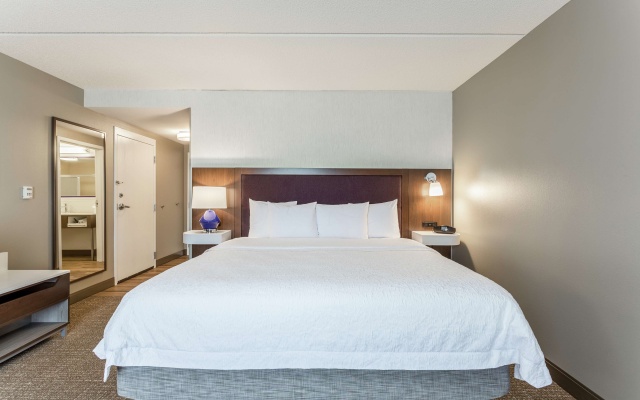 photo 5 of Hampton Inn & Suites Chicago-Libertyville