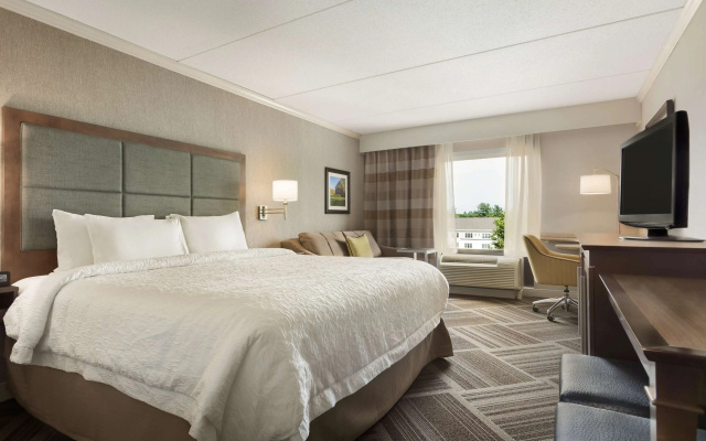 photo 4 of Hampton Inn & Suites Manchester-Bedford