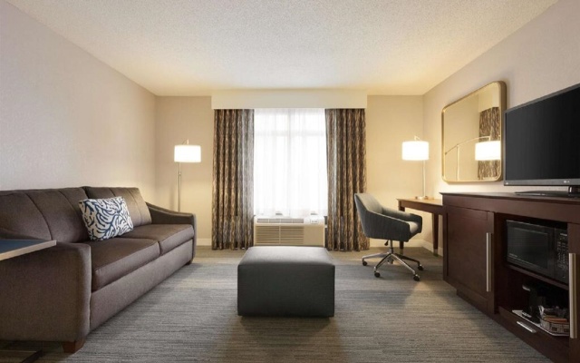 photo 5 of Hampton Inn & Suites Nashville Downtown