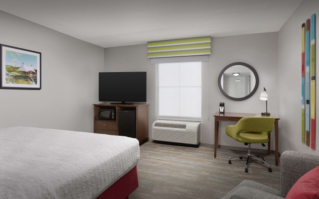 photo 4 of Hampton Inn & Suites Orlando-North/Altamonte Springs
