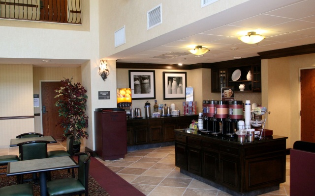 photo 2 of Hampton Inn & Suites Oxford Anniston