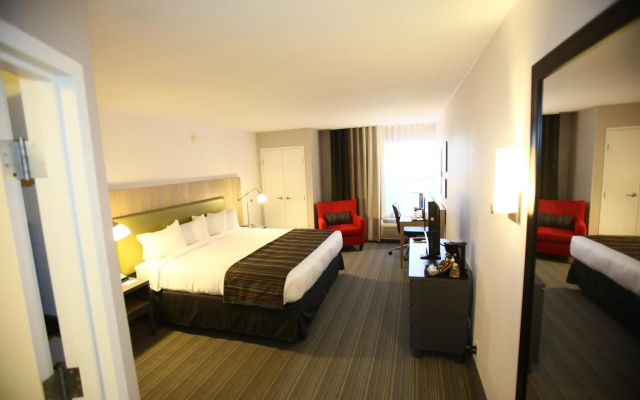 photo 4 of GreenTree Inn & Suites Phoenix Sky Harbor