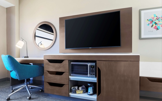 photo 5 of Hampton Inn & Suites Pittsburgh-Downtown