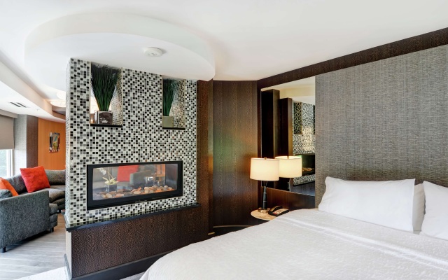 photo 5 of Hampton Inn & Suites Raleigh/Crabtree Valley