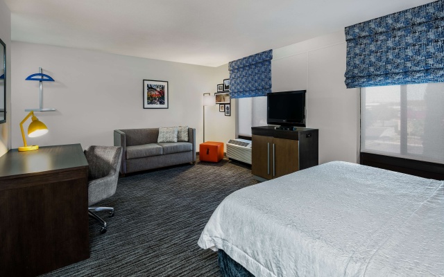 photo 4 of Hampton Inn & Suites San Marcos