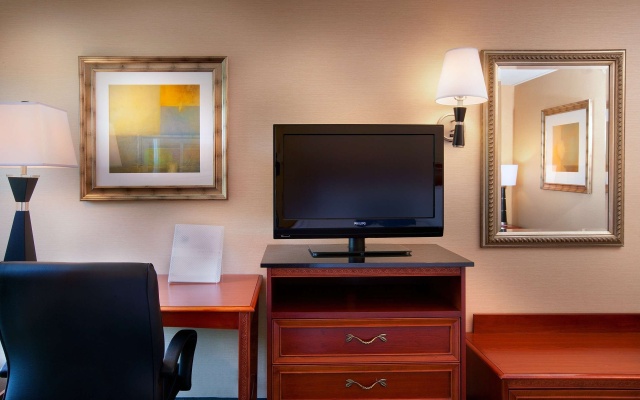 photo 4 of Hampton Inn Alexandria/Pentagon South