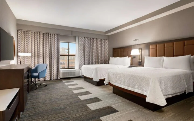 photo 4 of Hampton Inn & Suites Kansas City Downtown Crossroads