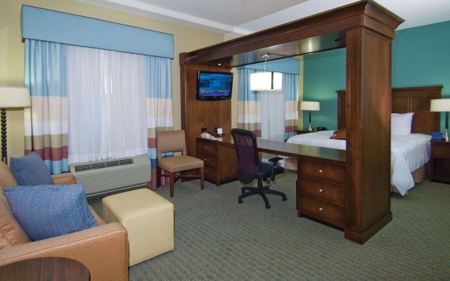 photo 3 of Hampton Inn & Suites Baton Rouge/Port Allen