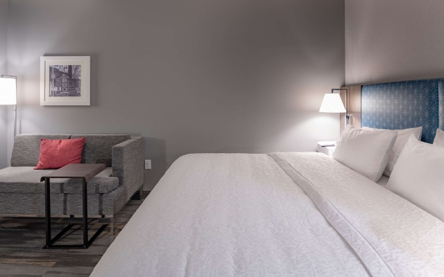 photo 2 of Hampton Inn & Suites Dallas/Plano Central