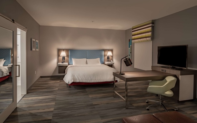 photo 4 of Hampton Inn & Suites Dallas/Plano Central