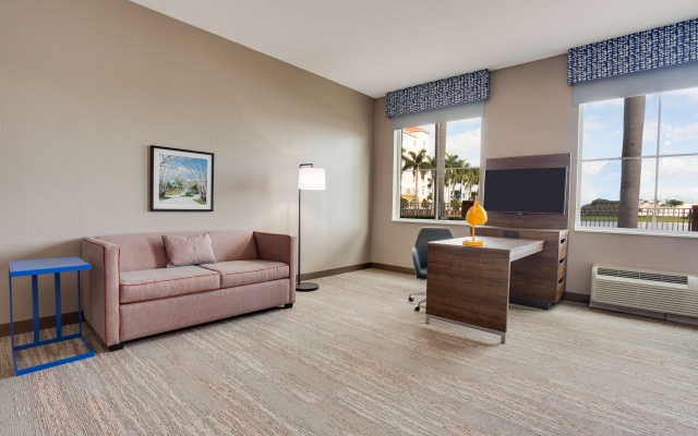 photo 4 of Hampton Inn & Suites Ft. Lauderdale/Miramar