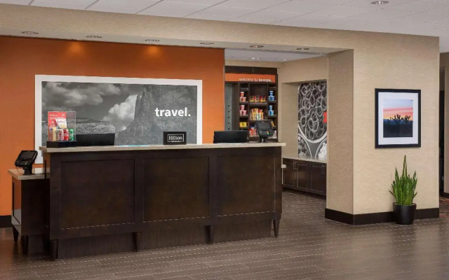 photo 2 of Hampton Inn And Suites Phoenix/Tempe - Asu Area